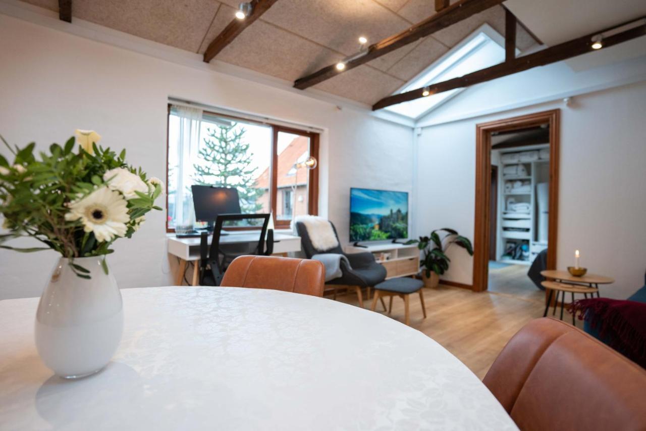 Villa Skylight *
